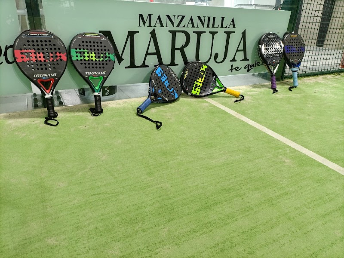Padel Manzanilla Maruja - pista e instalaciones 3