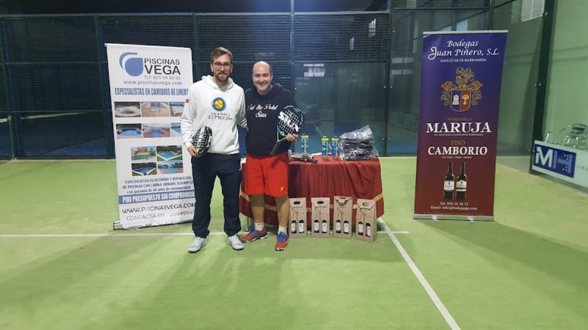 Padel Manzanilla Maruja - pista e instalaciones 4