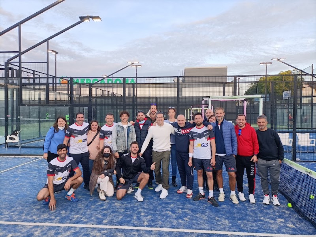 Padel Manzanilla Maruja - pista e instalaciones 5